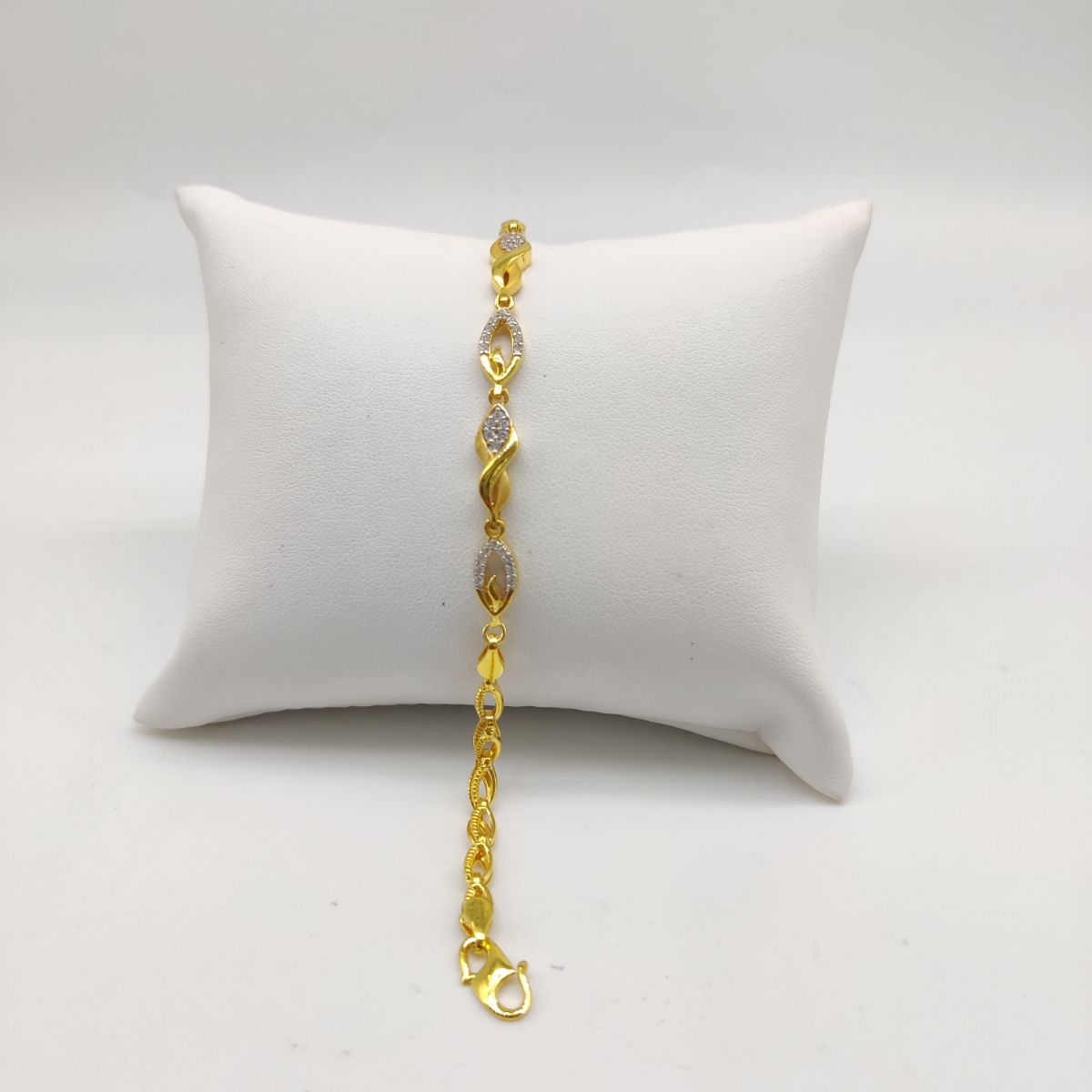 LADIES BRACELET